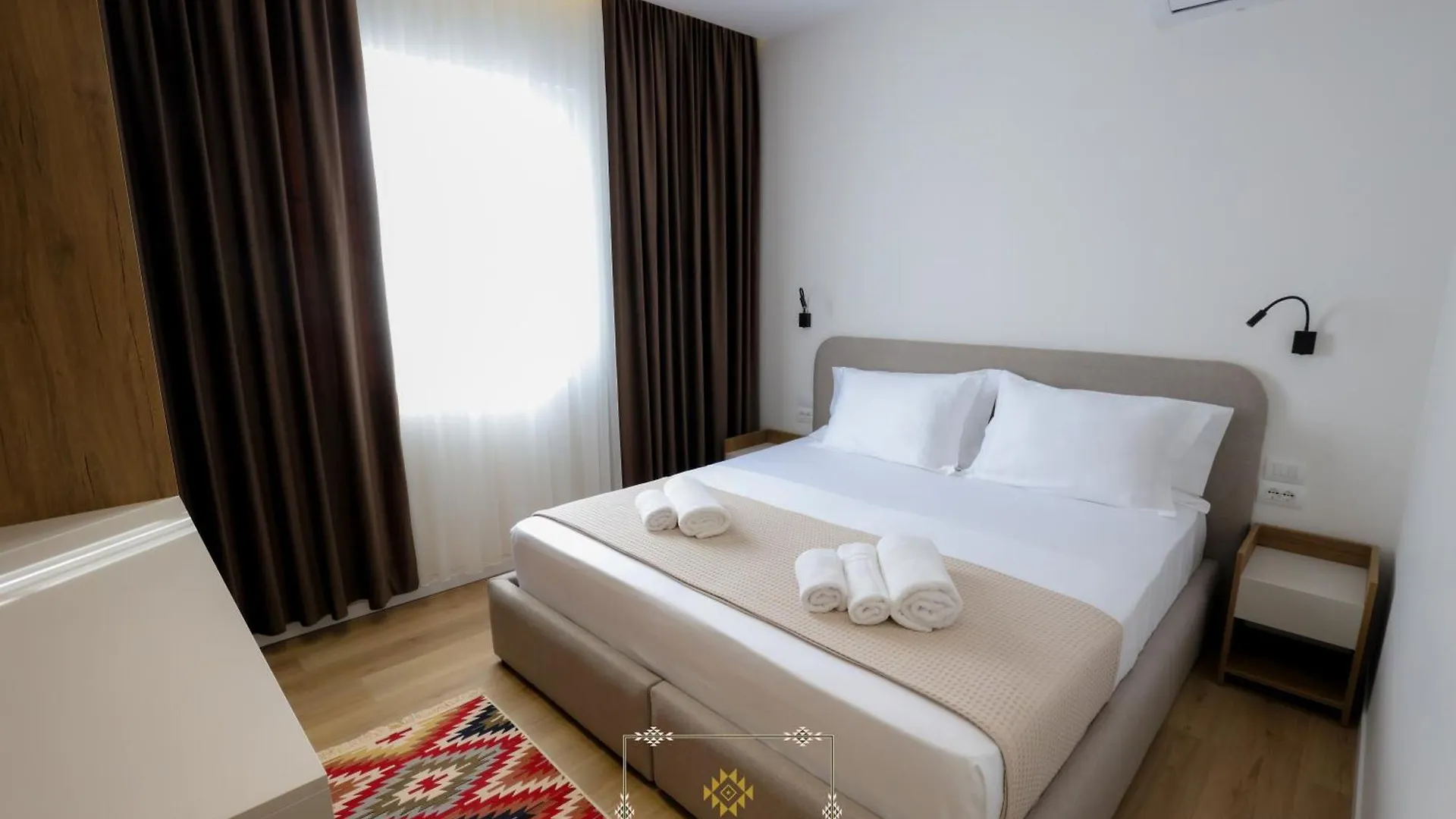 Hm Boutique Hotel Krujë 0*,  Albânia