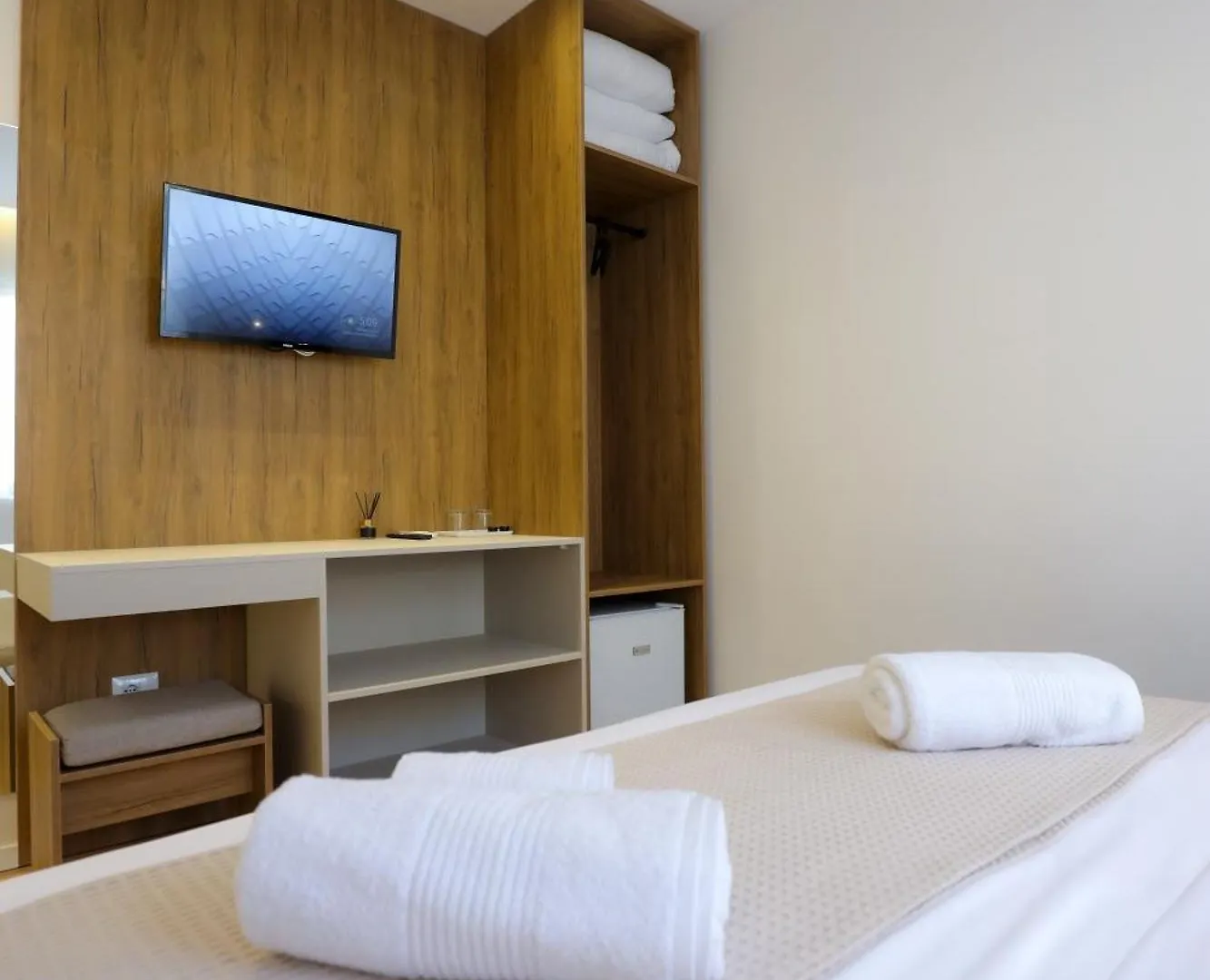 Hm Boutique Hotel Krujë