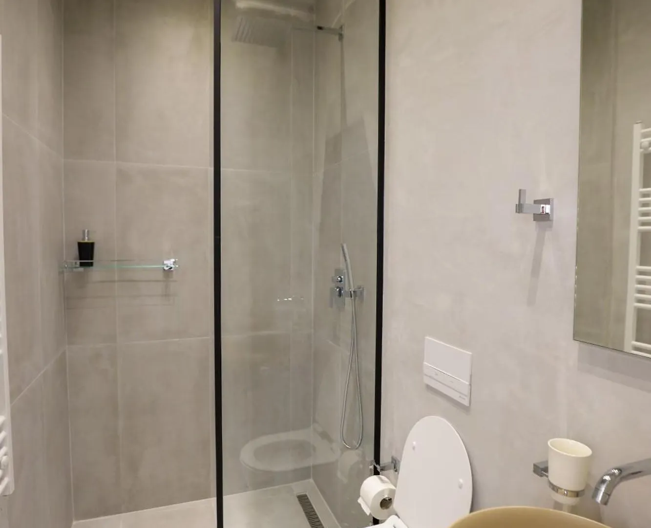 Hm Boutique Hotel Krujë