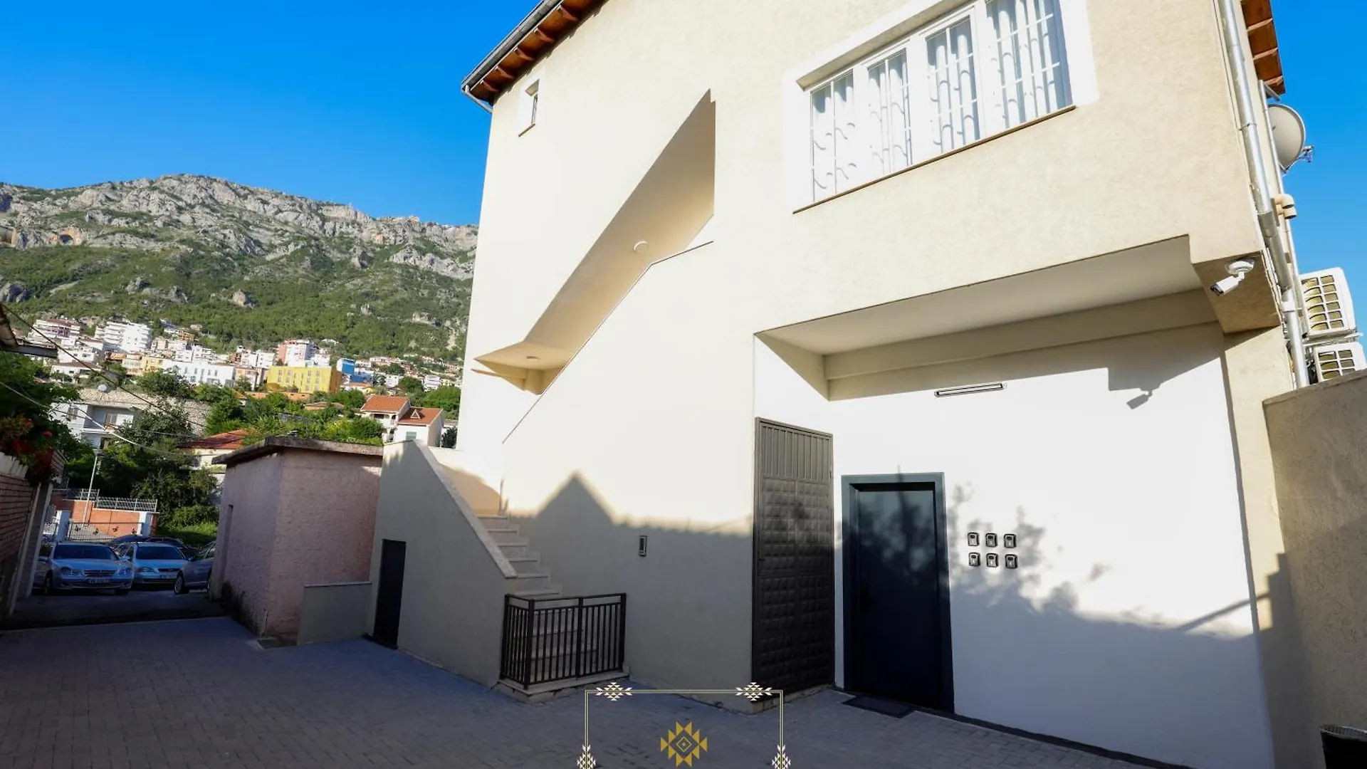Hm Boutique Hotel Krujë